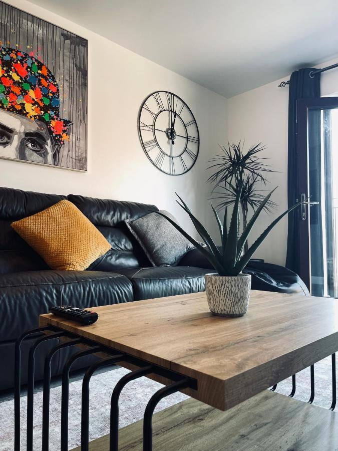 5 Lockside *free Private Parking* *city Centre* Holiday home